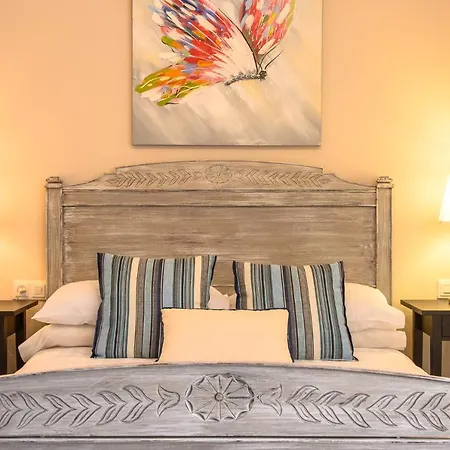 Hacienda De La Siesta Villa Coin
