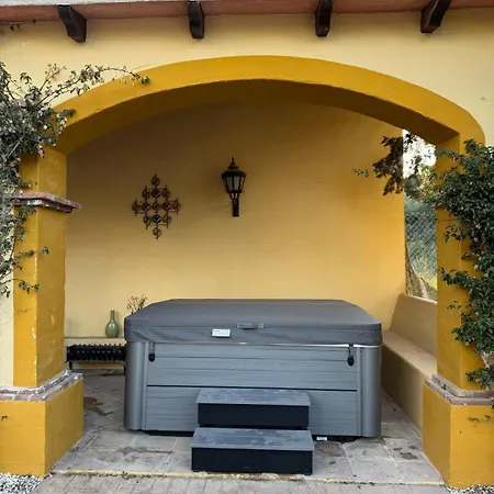 Hacienda De La Siesta
